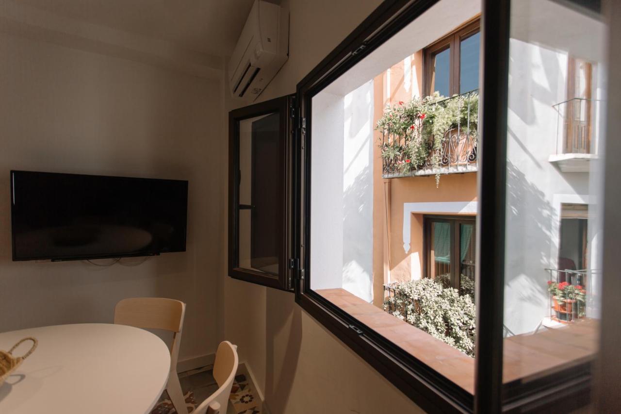 La Vila Hort By Seaward Suites Вилахойоса Екстериор снимка