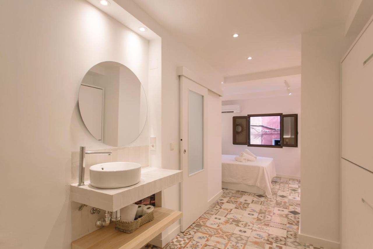 La Vila Hort By Seaward Suites Вилахойоса Екстериор снимка